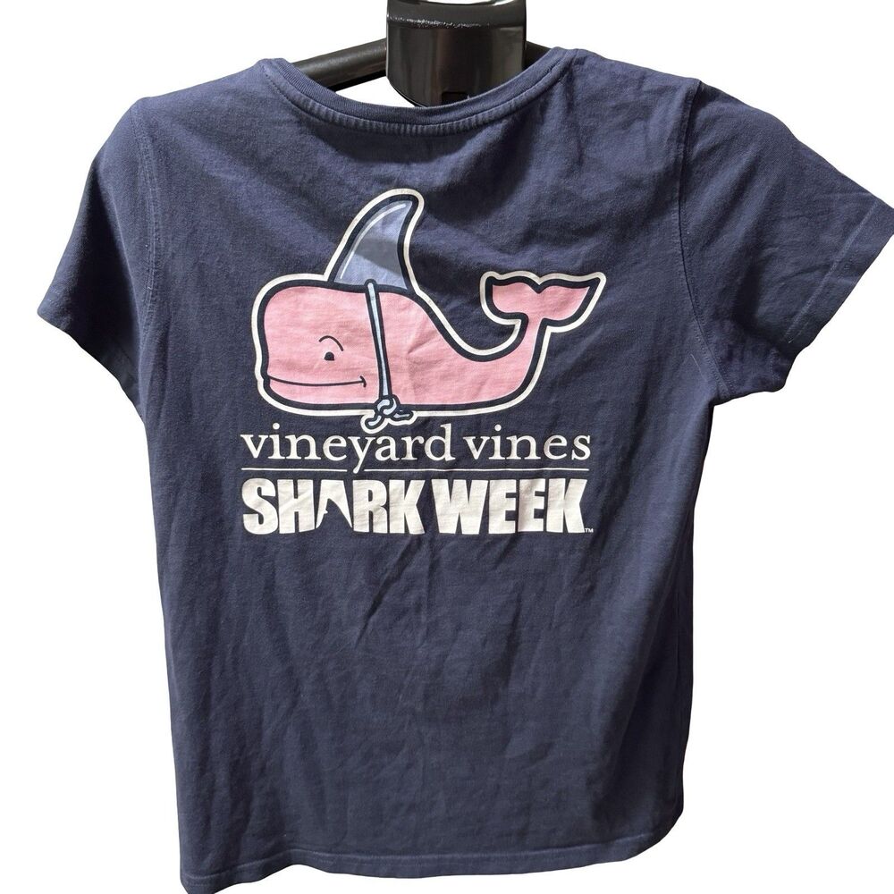 Vineyard Vines T-Shirt Womens S Blue Shark Week Whale Pocket Shirt Tee Cotton